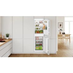 Bosch KIN85NFE0G 54.1cm 50/50 Built In No Frost Fridge Freezer